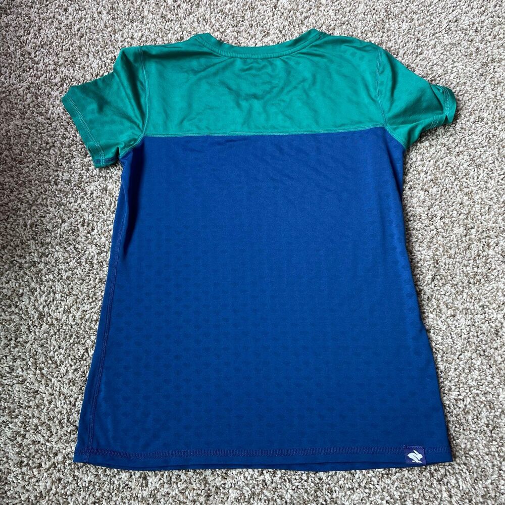 Small / Women's Rabbit Shirt - Picture 2 of 4